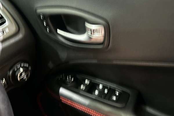 2021 Jeep Compass Trailhawk M6