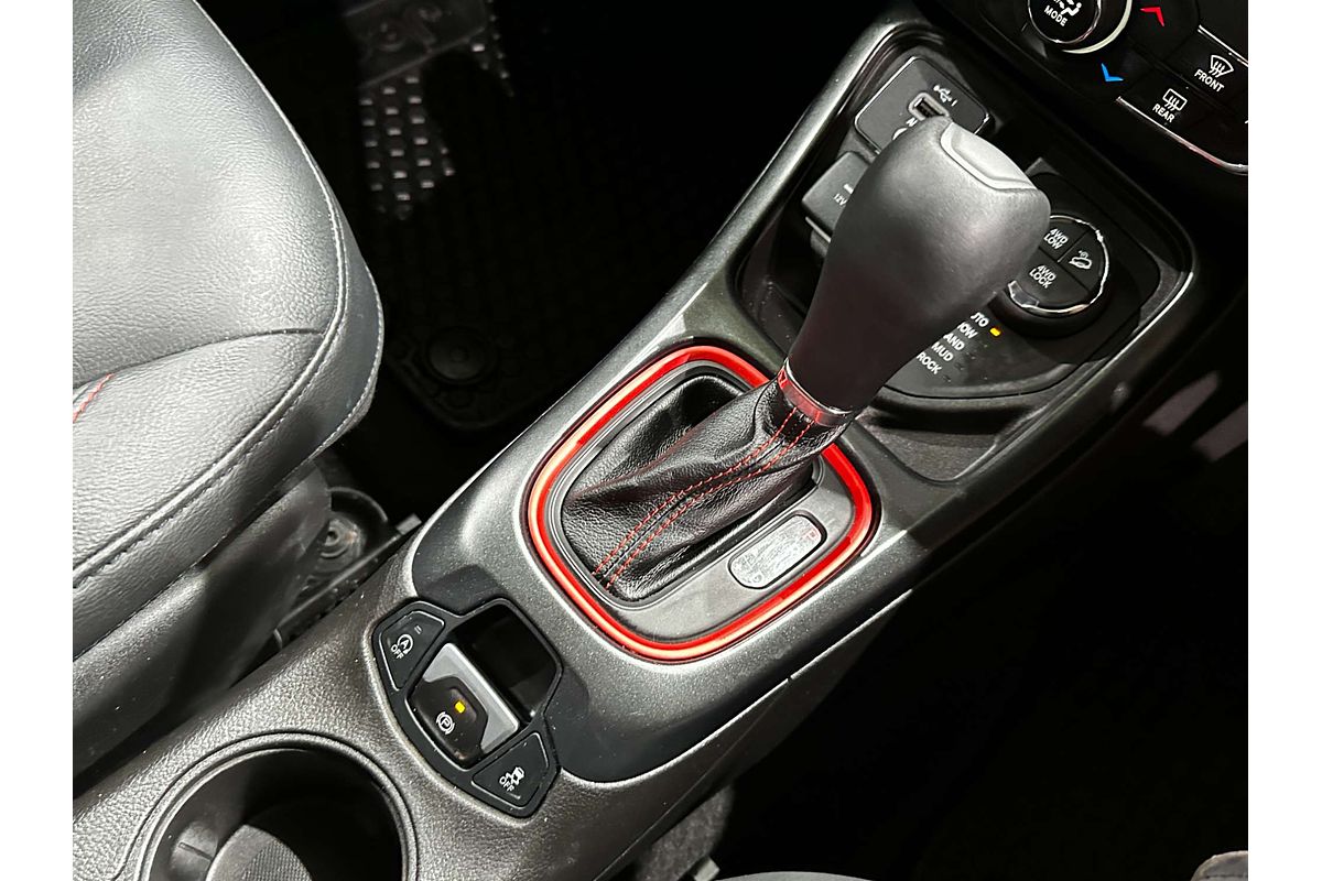 2021 Jeep Compass Trailhawk M6