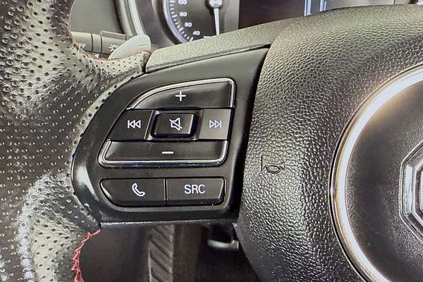 2021 MG HS Excite SAS23