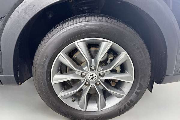 2022 MG HS Core SAS23