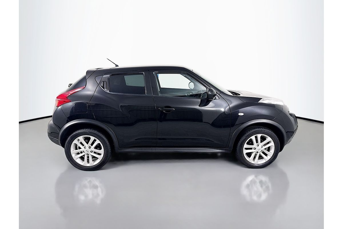 2013 Nissan JUKE ST F15