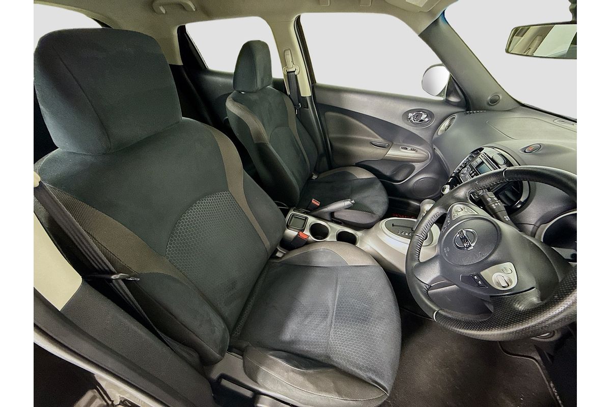 2013 Nissan JUKE ST F15