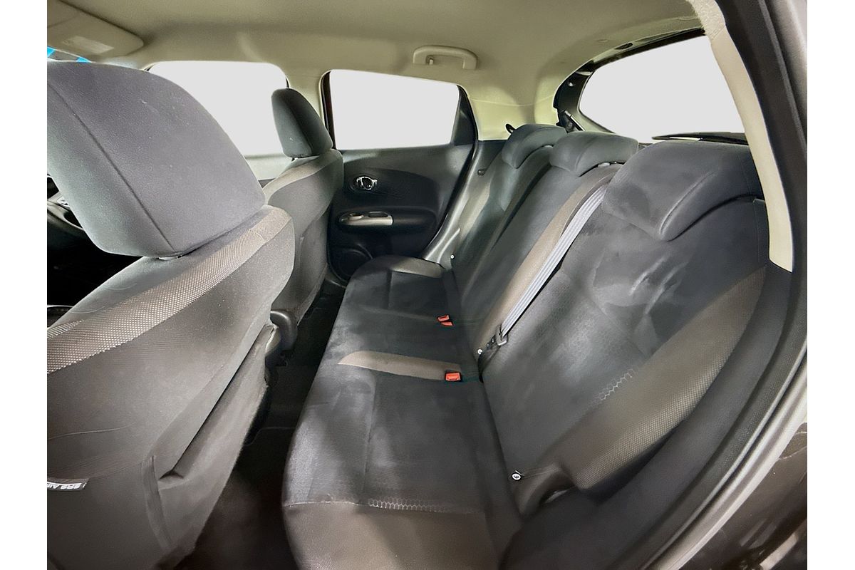 2013 Nissan JUKE ST F15