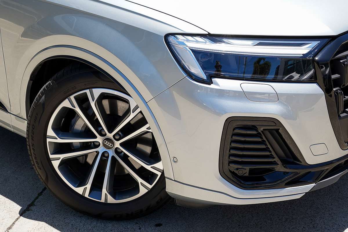 2024 Audi Q7 45 TFSI 4M