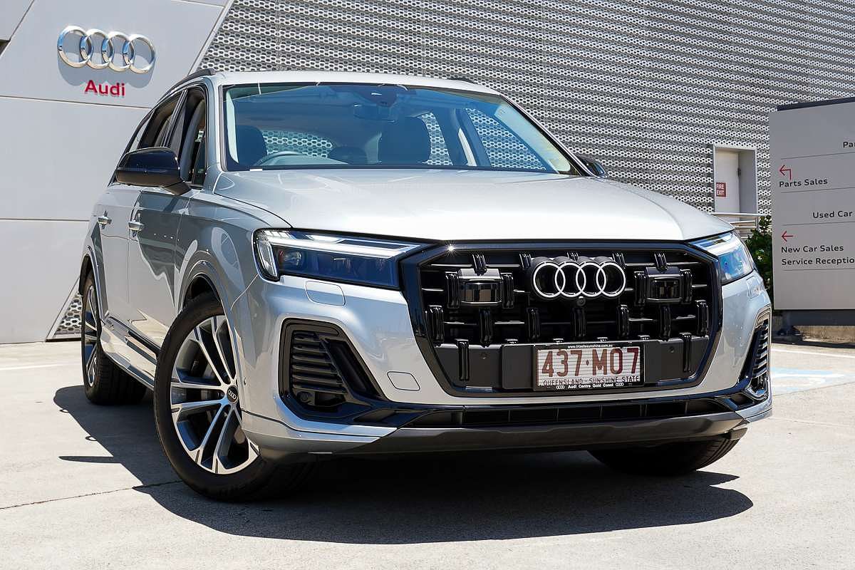 2024 Audi Q7 45 TFSI 4M