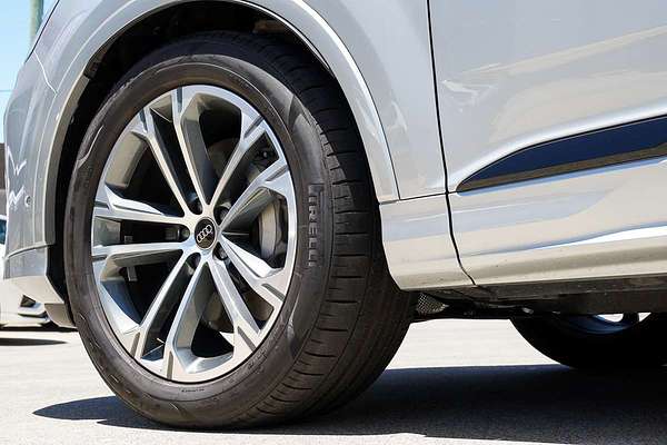 2024 Audi Q7 45 TFSI 4M