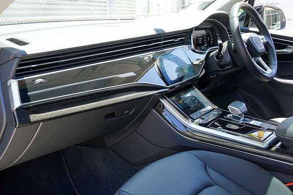 2024 Audi Q7 45 TFSI 4M