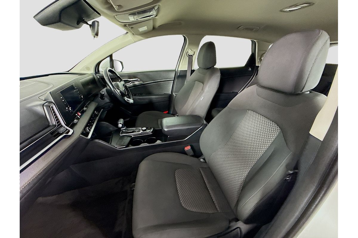 2023 Kia Sportage S NQ5