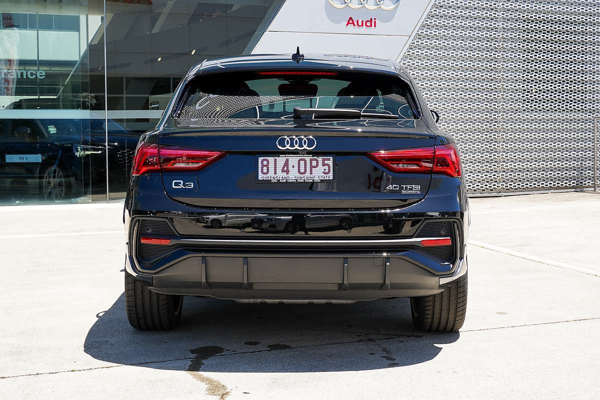 2025 Audi Q3 40 TFSI S line F3