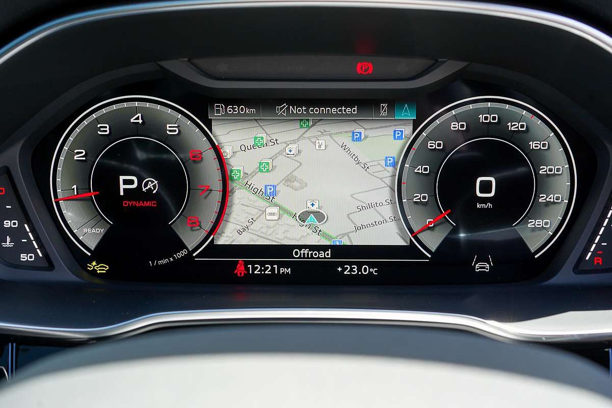 2025 Audi Q3 40 TFSI S line F3