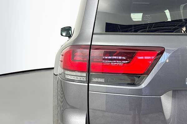 2023 Toyota Landcruiser VX FJA300R