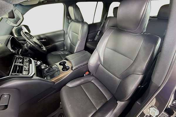 2023 Toyota Landcruiser VX FJA300R