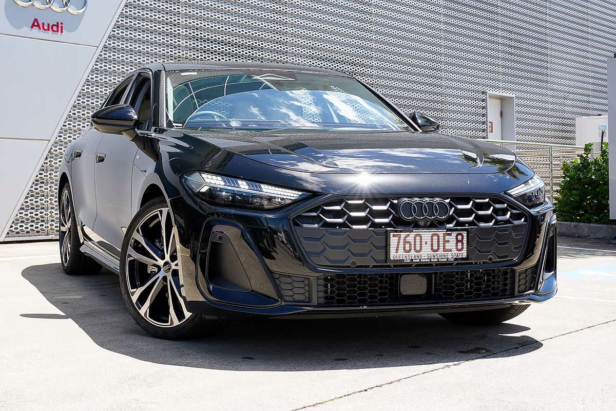 2025 Audi A5 TFSI 150kW S line B10