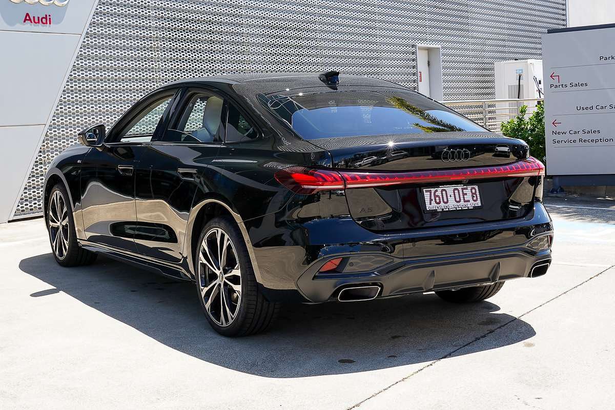 2025 Audi A5 TFSI 150kW S line B10