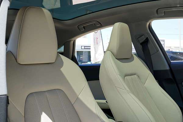 2025 Audi A5 TFSI 150kW S line B10