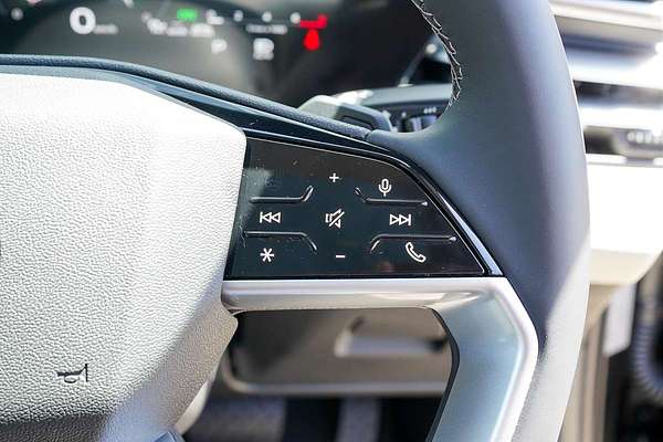 2025 Audi A5 TFSI 150kW S line B10