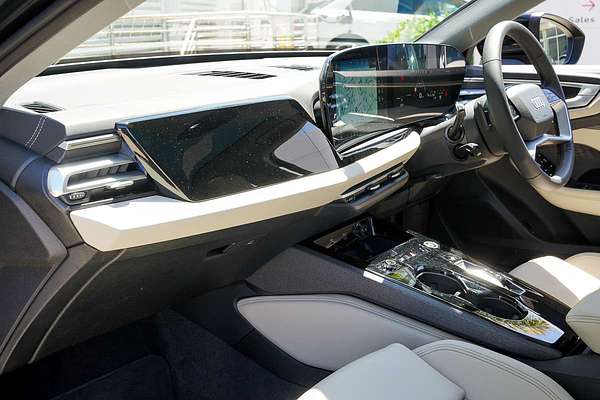 2025 Audi A5 TFSI 150kW S line B10