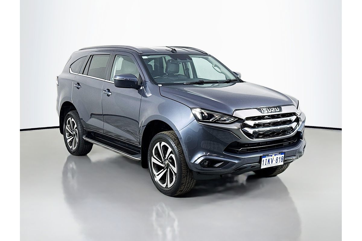 2022 Isuzu MU-X LS-T