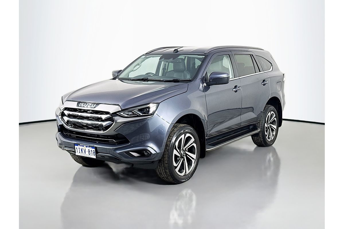 2022 Isuzu MU-X LS-T
