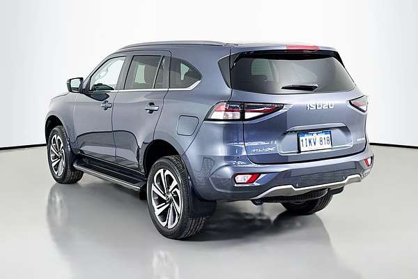 2022 Isuzu MU-X LS-T