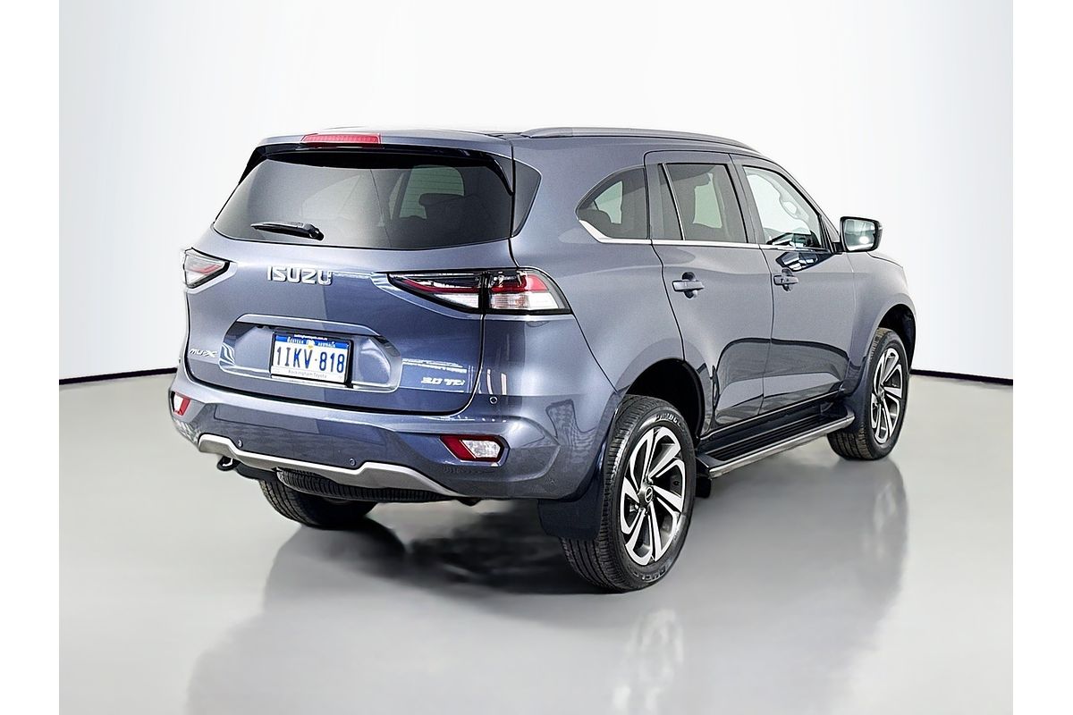 2022 Isuzu MU-X LS-T