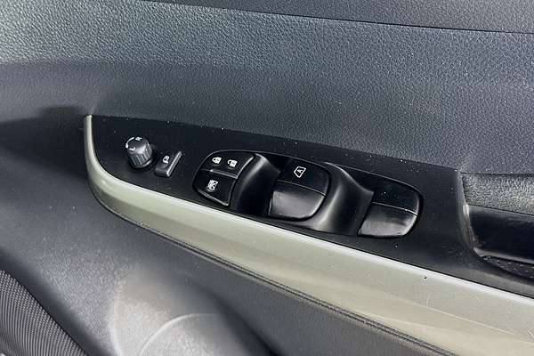 2020 Nissan Navara ST D23 Series 4 4X4