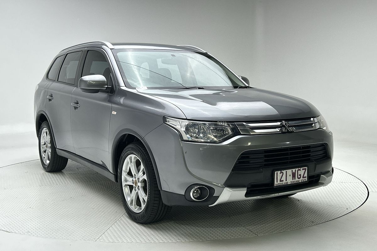 2014 Mitsubishi Outlander ES ZJ