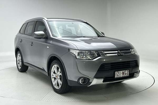 2014 Mitsubishi Outlander ES ZJ