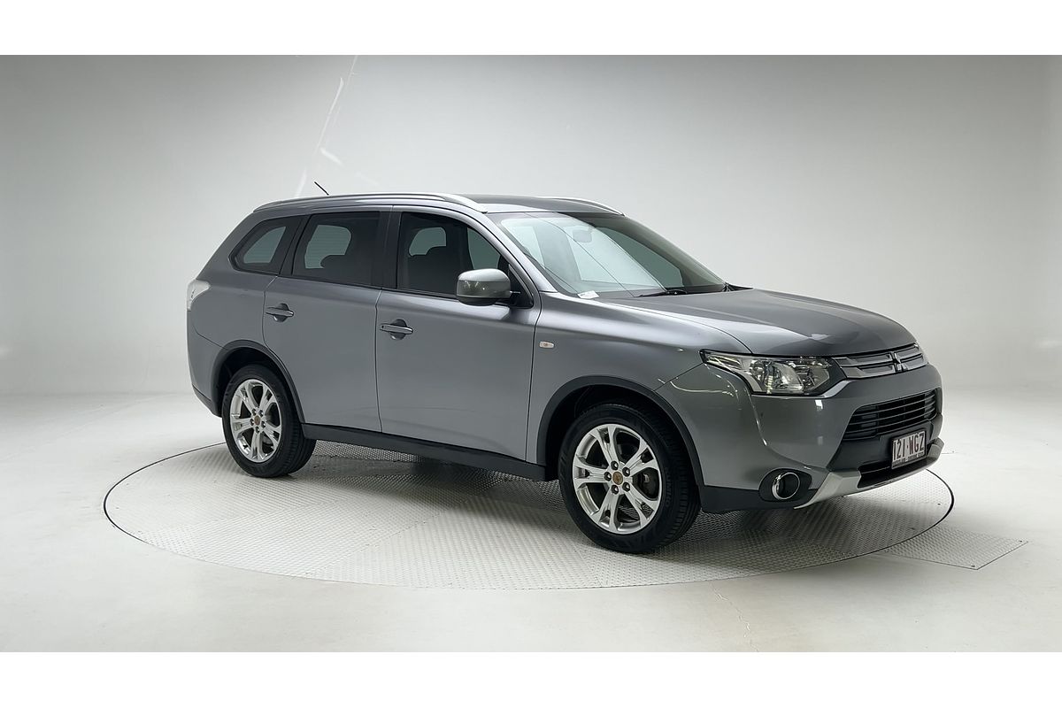 2014 Mitsubishi Outlander ES ZJ