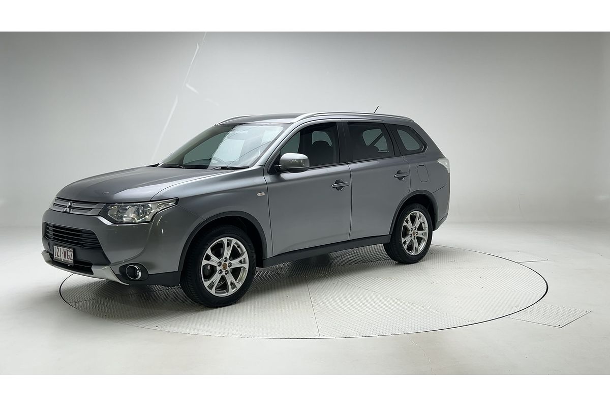 2014 Mitsubishi Outlander ES ZJ