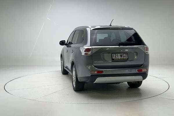 2014 Mitsubishi Outlander ES ZJ