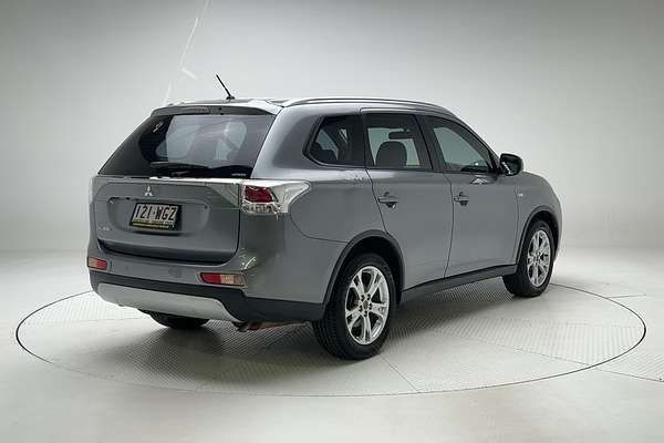 2014 Mitsubishi Outlander ES ZJ