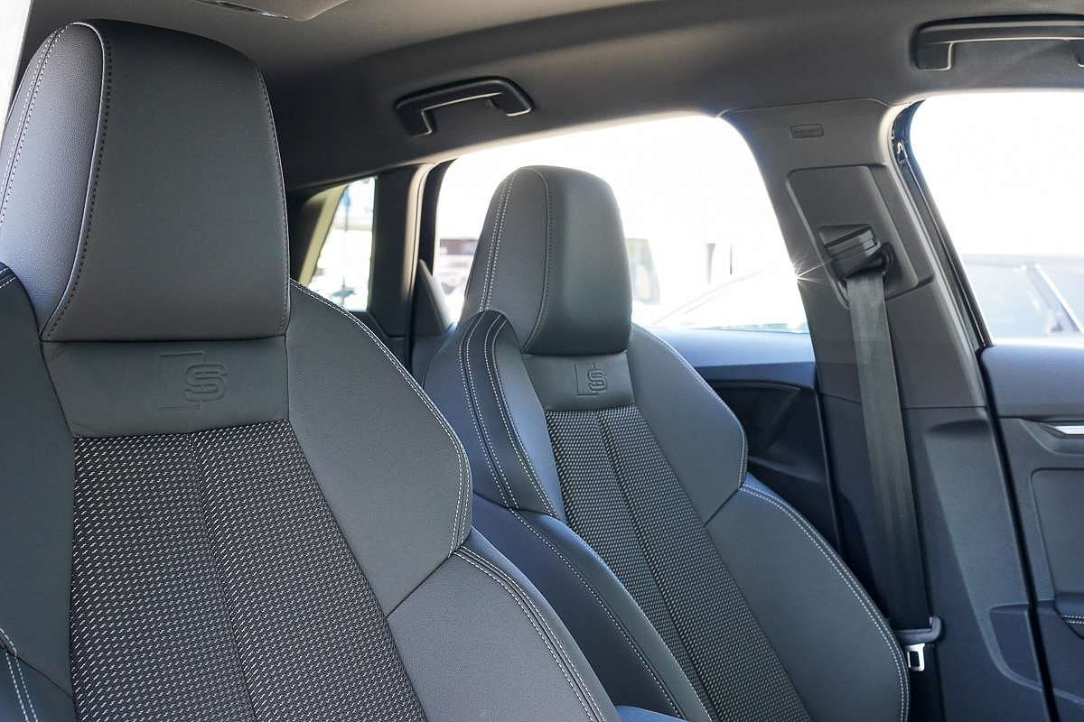 2025 Audi A3 35 TFSI S line GY