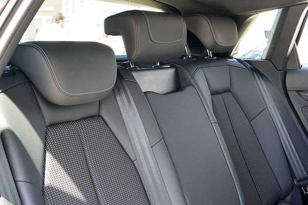 2025 Audi A3 35 TFSI S line GY