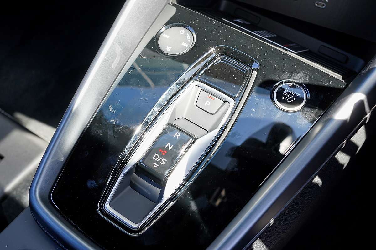 2025 Audi A3 35 TFSI S line GY