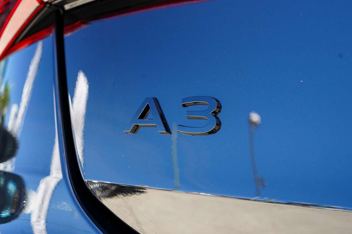 2025 Audi A3 35 TFSI S line GY