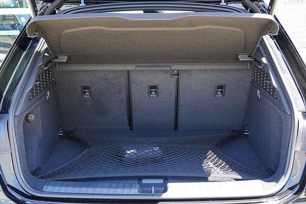 2025 Audi A3 35 TFSI S line GY