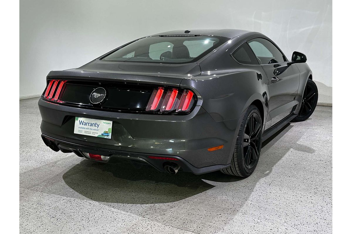 2017 Ford Mustang  FM