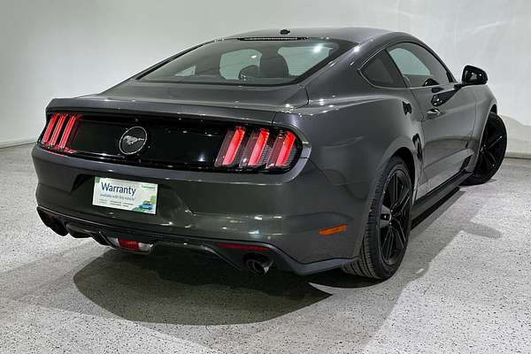 2017 Ford Mustang  FM