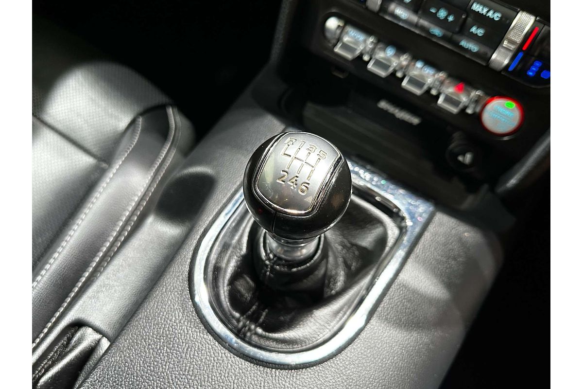 2017 Ford Mustang  FM