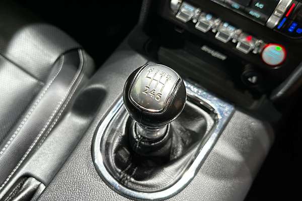 2017 Ford Mustang  FM