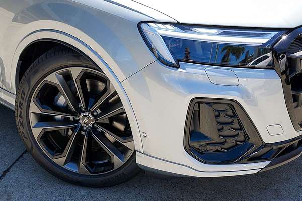 2024 Audi Q7 50 TDI S line 4M