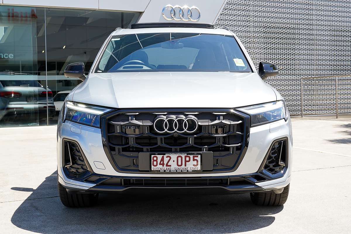 2024 Audi Q7 50 TDI S line 4M