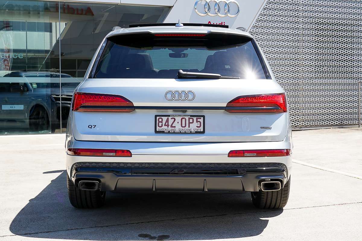 2024 Audi Q7 50 TDI S line 4M