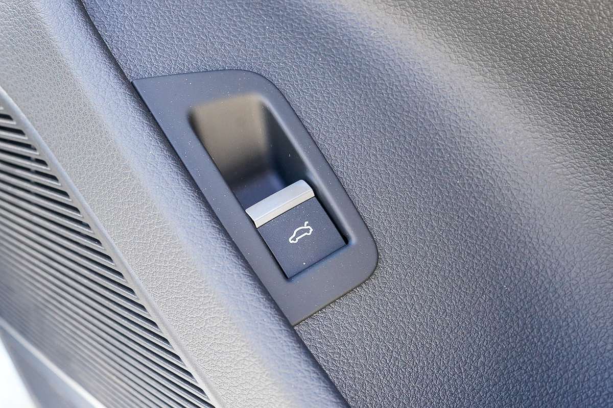 2024 Audi Q7 50 TDI S line 4M