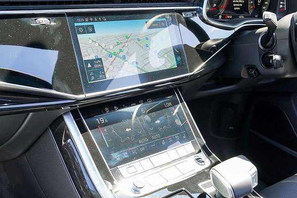 2024 Audi Q7 50 TDI S line 4M