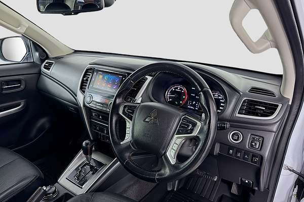 2020 Mitsubishi Triton GSR MR 4X4