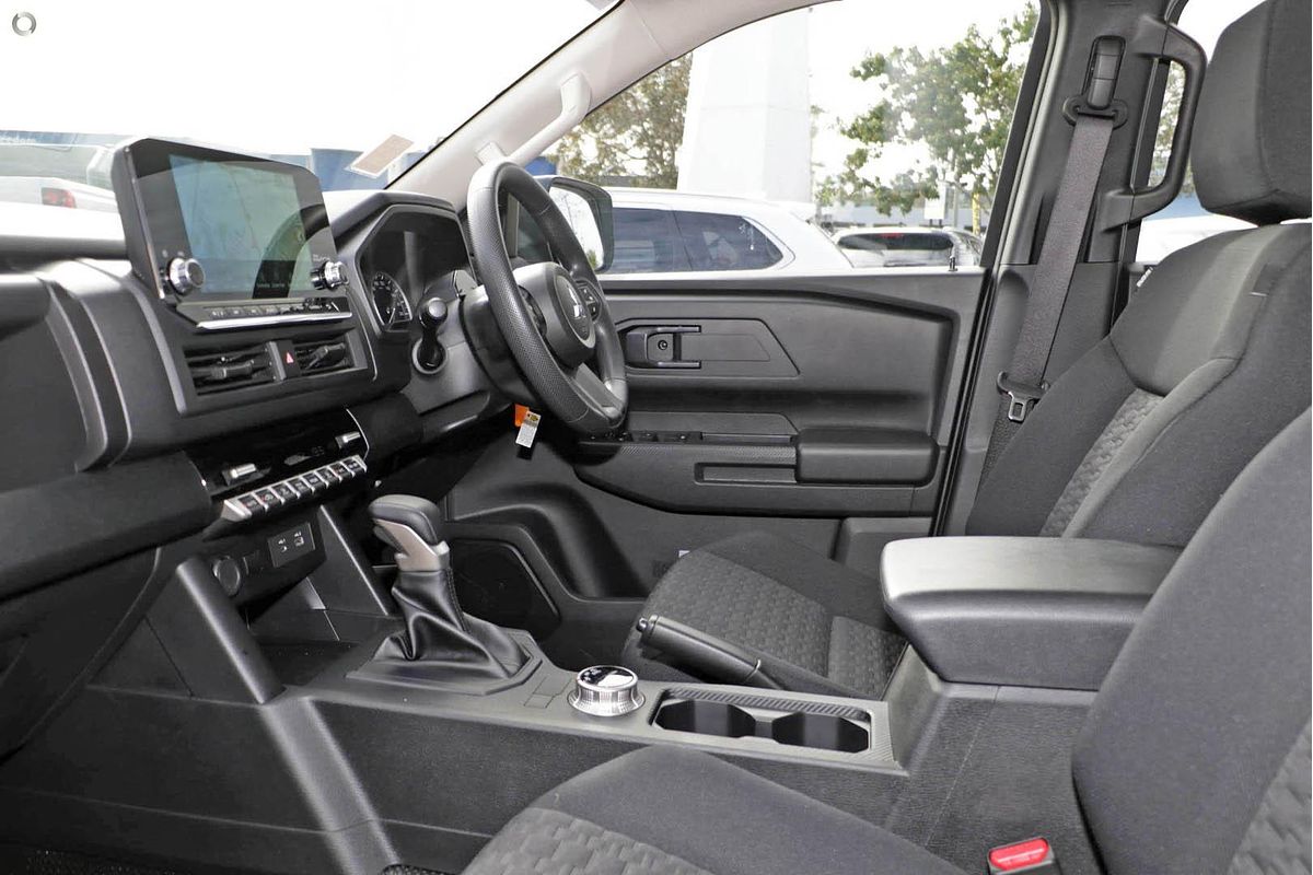 2024 Mitsubishi Triton GLX MV 4X4