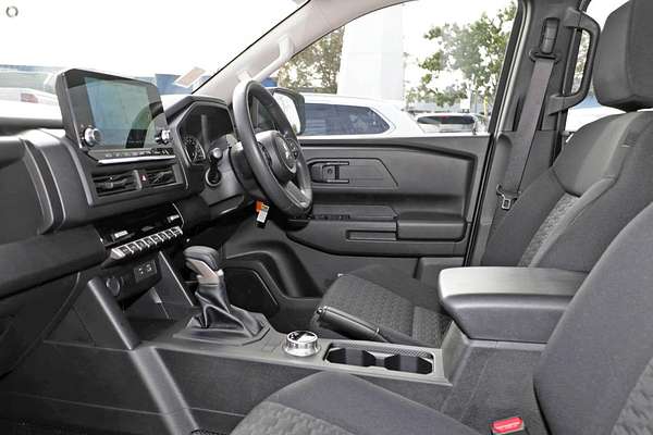 2024 Mitsubishi Triton GLX MV 4X4