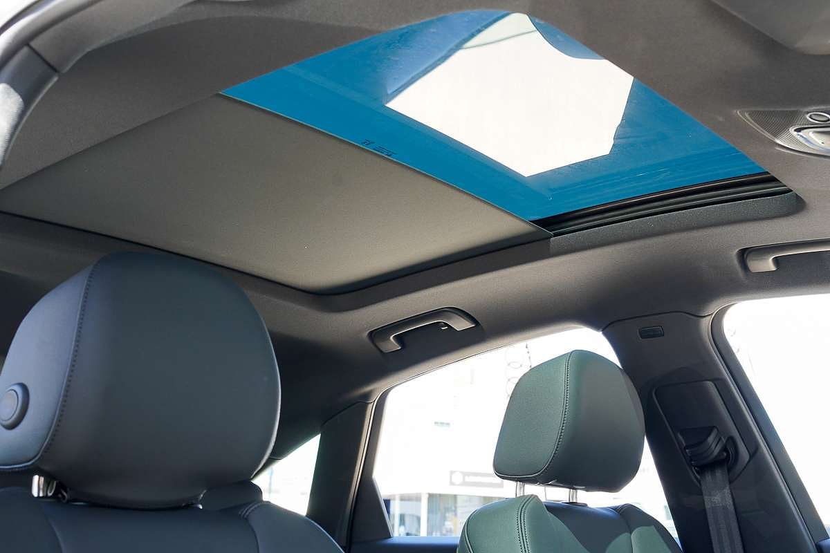 2024 Audi Q5 40 TDI S line FY